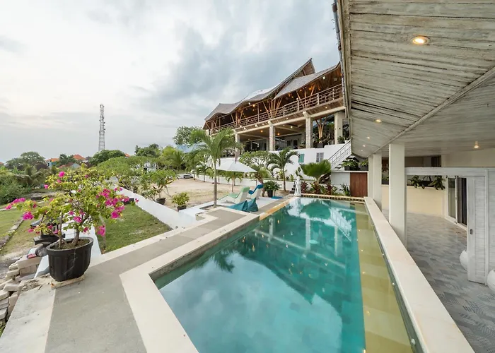 Nusa View - Oceanfront Hotel Nusa Lembongan