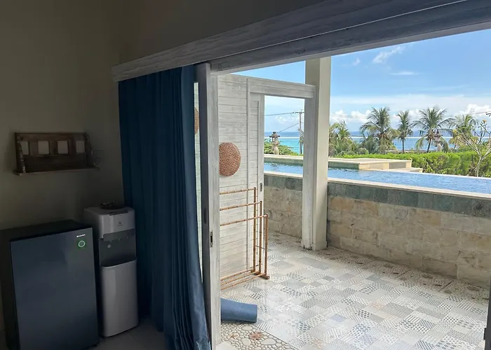 Hotel Nusa View - Oceanfront