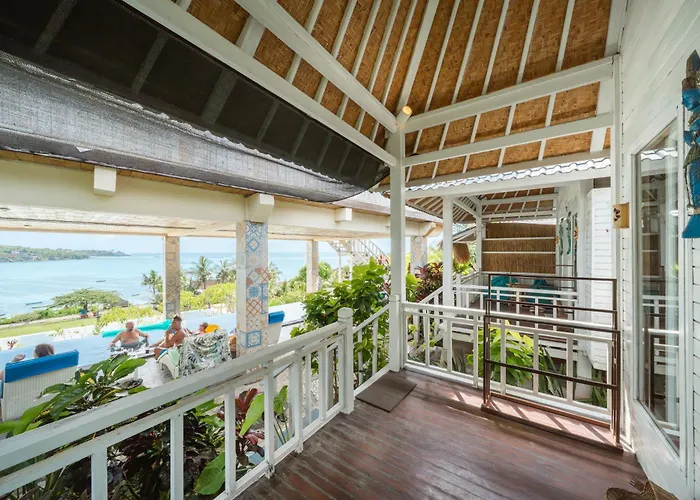 Nusa View - Oceanfront Hotel Nusa Lembongan